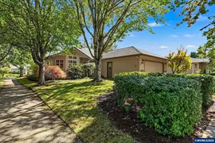 4884 SW Hollyhock Cir, Corvallis, OR 97333 - Photo 2