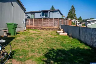2000 Robins Lane SE, Salem, OR 97306 - Photo 8