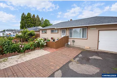 2235 Electric St SE, Salem, OR 97302 - Photo 2