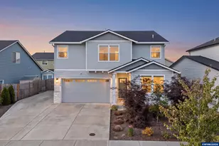 1054 Hickory St, Independence, OR 97351 - Photo 1