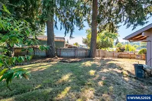 960 Grape St, Sweet Home, OR 97386 - Photo 44