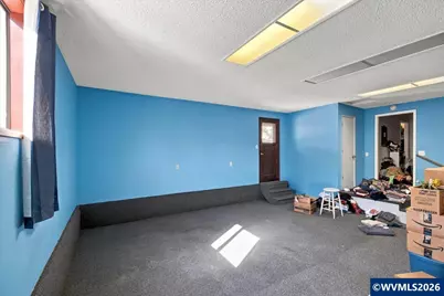 960 Grape St, Sweet Home, OR 97386 - Photo 38