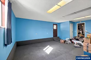 960 Grape St, Sweet Home, OR 97386 - Photo 38