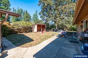 960 Grape St, Sweet Home, OR 97386 - Photo 48