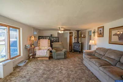 36005 Polly Farm Ln, Lebanon, OR 97355 - Photo 12