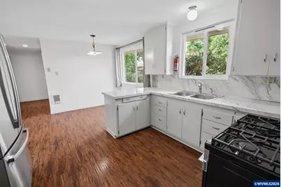 545 SE Goodnight Av, Corvallis, OR 97333 - Photo 10