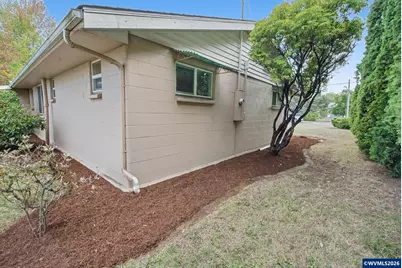 545 SE Goodnight Av, Corvallis, OR 97333 - Photo 28