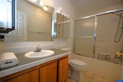 4252 Lemon St NE, Salem, OR 97305 - Photo 18
