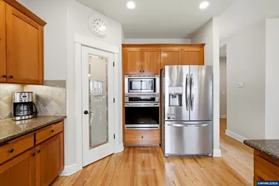 2454 Egret Av SE, Salem, OR 97306 - Photo 8
