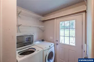 38381 Crawfordsville Dr, Sweet Home, OR 97386 - Photo 12