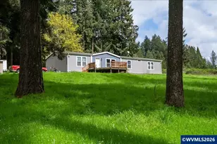 38381 Crawfordsville Dr, Sweet Home, OR 97386 - Photo 2
