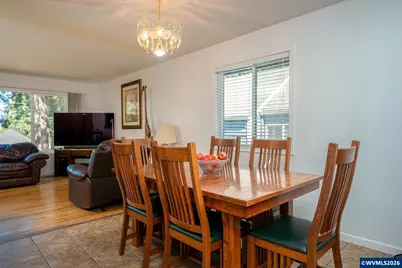 620 Judson St SE, Salem, OR 97302 - Photo 8
