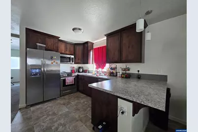 205 Sherman St SE, Albany, OR 97321 - Photo 8