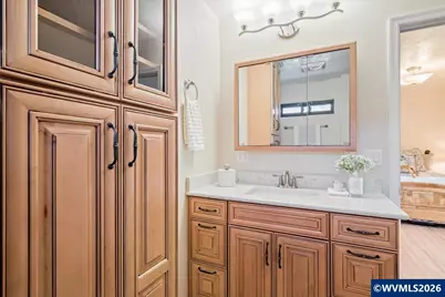 210 SE Ironwood Av, Dallas, OR 97338 - Photo 26