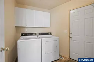 210 SE Ironwood Ave, Dallas, OR 97338 - Photo 20