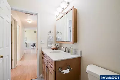 210 SE Ironwood Av, Dallas, OR 97338 - Photo 32