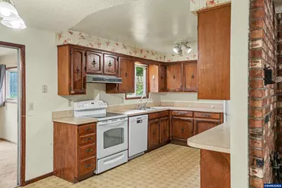 115 Grant St, Silverton, OR 97381 - Photo 14