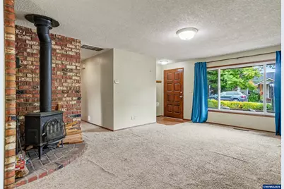 115 Grant St, Silverton, OR 97381 - Photo 8
