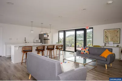 2021 SW Main #32 St, Portland, OR 97205 - Photo 30