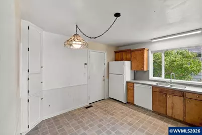 924 NW Grant Av, Corvallis, OR 97330 - Photo 16