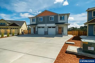 602-608 NE Kerns Dr, Dallas, OR 97338 - Photo 2