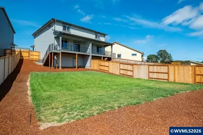 602-608 NE Kerns Dr, Dallas, OR 97338 - Photo 38
