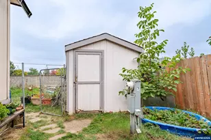 2151 Three Lakes Rd SE, Albany, OR 97322 - Photo 18