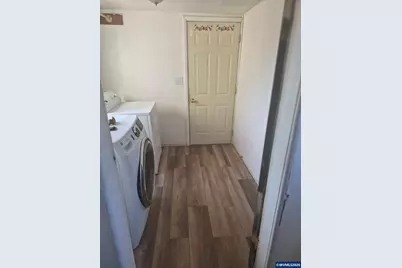 1065 23rd Av SE, Albany, OR 97322 - Photo 6