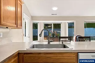 1049 29th Ave, Sweet Home, OR 97386 - Photo 10