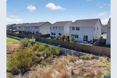 1567 Stasny Av SE, Albany, OR 97322 - Photo 32
