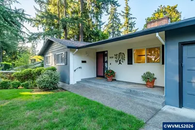 5618 Cascade St, West Linn, OR 97068 - Photo 2