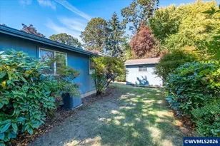 435 Angelee Ct, Lebanon, OR 97355 - Photo 46