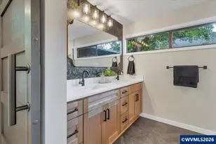 1856 Dearborn Ave NE, Keizer, OR 97303 - Photo 32