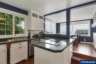 25 NE Clarke St, Depoe Bay, OR 97341 - Photo 12