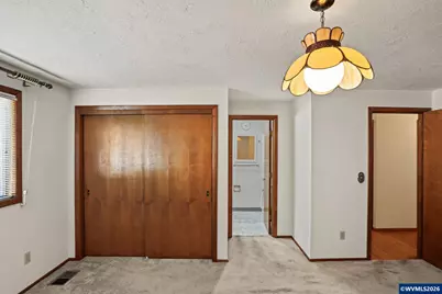 1012 Leona Ln S, Salem, OR 97302 - Photo 24