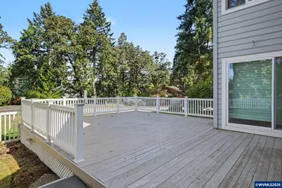 6644 Rippling Brook Dr SE, Salem, OR 97317 - Photo 38