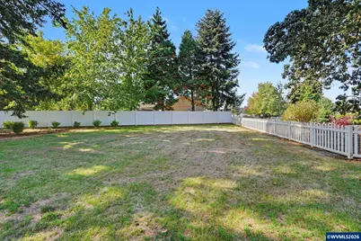 6644 Rippling Brook Dr SE, Salem, OR 97317 - Photo 40