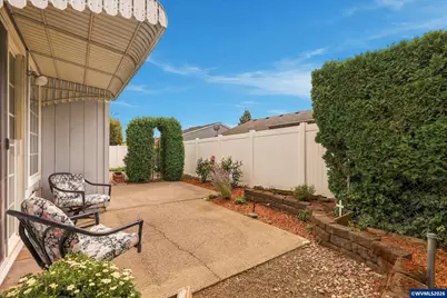 1988 Nut Tree Dr NW, Salem, OR 97304 - Photo 30