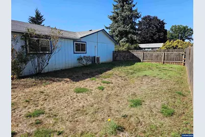 1090 Sharon Lp SE, Salem, OR 97306 - Photo 20