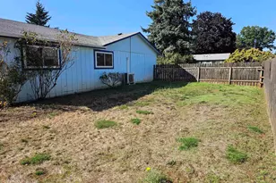 1090 Sharon Lp SE, Salem, OR 97306 - Photo 20