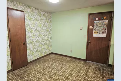 1090 Sharon Lp SE, Salem, OR 97306 - Photo 10
