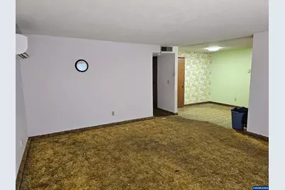1090 Sharon Lp SE, Salem, OR 97306 - Photo 4