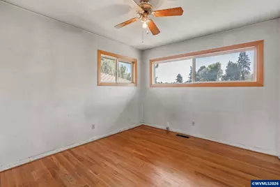 730 Wildwind Dr SE, Salem, OR 97302 - Photo 12