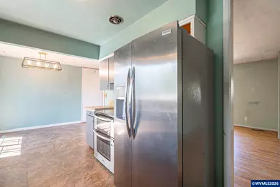 730 Wildwind Dr SE, Salem, OR 97302 - Photo 10