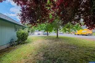 2295 Ironwood St, Sweet Home, OR 97386 - Photo 24