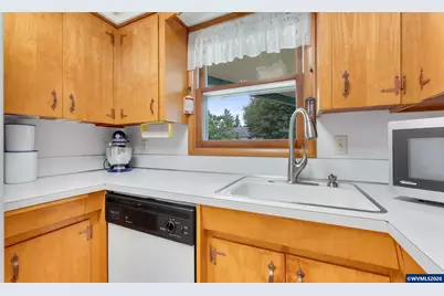 1170 Ivy Wy NE, Keizer, OR 97303 - Photo 14