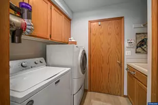 733 Sitka Deer Ct NW, Salem, OR 97304 - Photo 22