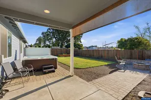 329 S 7th St, Carlton, OR 97111 - Photo 28