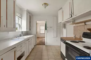 1782 Capitol St NE, Salem, OR 97301 - Photo 12