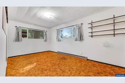 12304 Toliver Rd, Molalla, OR 97038 - Photo 10